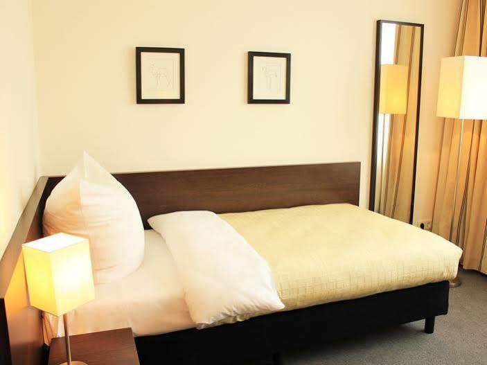 Hotel Luetzow Berlin Luaran gambar